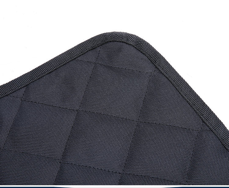 Housse imperméable pour siège arrière de voiture, protège des poils et griffures. Idéale pour les chiens. Facile à installer. Livraison en France.