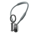 Support de cou en silicone avec fixation magnétique MagSafe. Idéal pour vidéos POV, vlogs et lives. Dégagement rapide, confortable et léger.