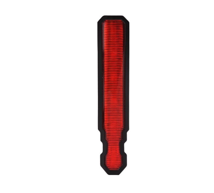 Feu arrière vélo laser Spider-Man LED, 150 LUX, rechargeable USB. Visibilité maximale de nuit, fixation silicone rapide. Design original et tendance.