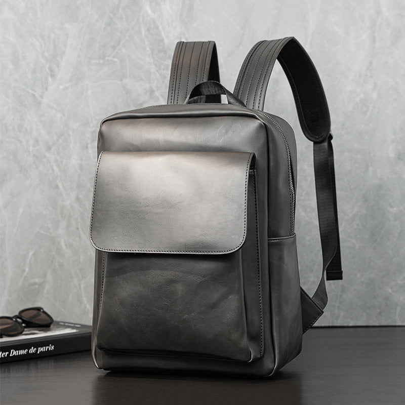 Sac à dos homme style coréen vintage, cuir Crazy Horse, grande capacité 20-35L, imperméable. Idéal travail, études et voyages. Disponible en Noir et Marron.